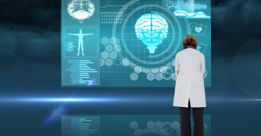 Tıbbi simgelerle sanal ekran kullanan kadın doktor kompozisyonu. küresel tıp ve dijital arayüz kavramı dijital olarak oluşturulmuş görüntü.