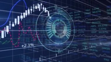 Siyah arkaplanda tarama yaparak veri işleme animasyonu. Küresel teknoloji, bilgisayar ve dijital arayüz kavramı dijital olarak oluşturulmuş video.