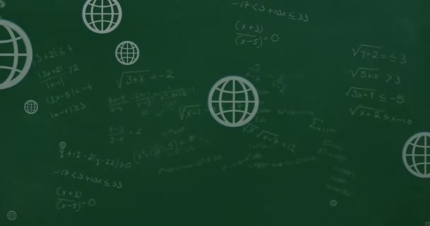 Animación Ecuaciones Matemáticas Iconos Globo Web Flotando Sobre Fondo Verde — Vídeo de stock