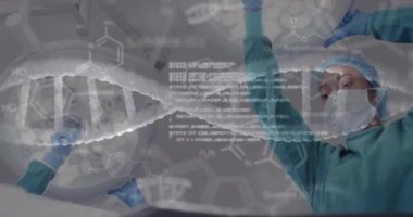 Ameliyathanede ışığı hareket ettiren Asyalı kadın cerrah üzerindeki DNA ipliği ve tıbbi verilerin animasyonu. Dijital olarak üretilen tıbbi ve sağlık hizmetleri kavramı.