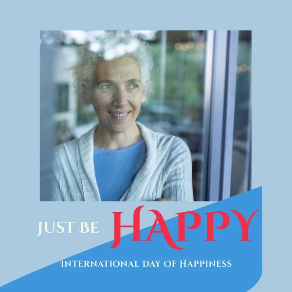 여성을 국제적 행복의 국제적 행복의 그리고 디지털로 만들어 이미지를 축하하는 — 스톡 사진
