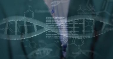 Çeşitli erkek ve kadın cerrahlar üzerinde DNA iplikçikleri ve tıbbi verilerin canlandırılması. Dijital olarak üretilen tıbbi ve sağlık hizmetleri kavramı.
