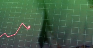 Ofisteki toplantı odasında çalışan çeşitli meslektaşların istatistiksel veri işleme animasyonları. İş veri teknolojisi kavramı