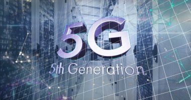 Sunucu odasındaki 5g 5. nesil metin ve bağlantıların bileşimi. Küresel teknoloji, bilgisayar ve dijital arayüz kavramı dijital olarak oluşturulmuş görüntü.