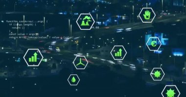 Şehirdeki veri işleme simgeleriyle dijital arayüzün animasyonu. Dijital arayüz, hesaplama ve veri işleme kavramı dijital olarak oluşturuldu.