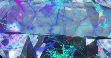 Kristal üzerinde hareket eden mavi şekillerin animasyonu. Soyut arkaplan, geçmişe dönük gelecek ve dijital olarak oluşturulmuş görüntü konsepti.