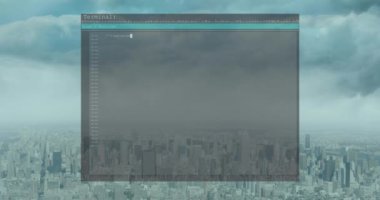 Şehir manzarası üzerinde veri işleme animasyonu. Küresel iş, finans, dijital arayüz, hesaplama ve veri işleme kavramı dijital olarak oluşturulmuş video.