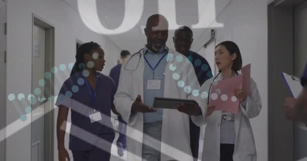 Анімація Ланцюга Dna Обробка Даних Над Різними Лікарями Глобальна Медицина — стокове відео