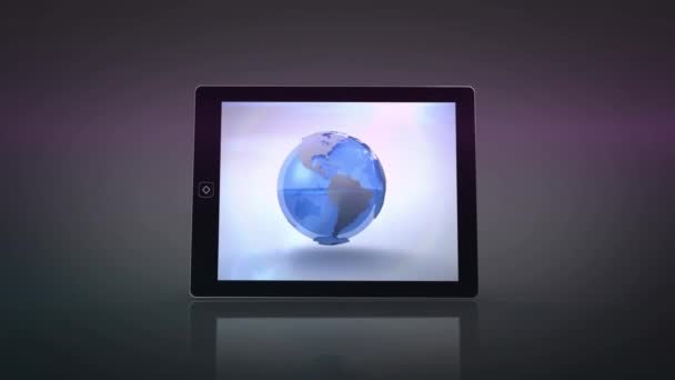 Анимация Земного Шара Обработкой Данных Экране Планшета Глобальный Бизнес Финансы — стоковое видео