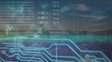 Şehir manzarasının havadan görüntüsü üzerinde istatistiksel veri işleme ve mikroişlemci bağlantılarının animasyonu. Bilgisayar arayüzü ve iş veri teknolojisi kavramı
