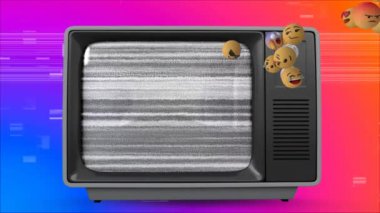 Rengarenk arkaplanlara karşı yüz ifadeleri ve crt tv üzerindeki hata efektinin animasyonu. Sosyal medya ağ teknolojisi kavramı