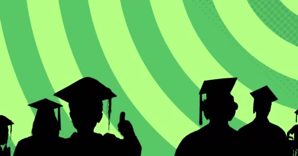 Animering Siluett Utexaminerade Studenter Grön Bakgrund Globalt Utbildningskoncept Och Digitalt — Stockvideo
