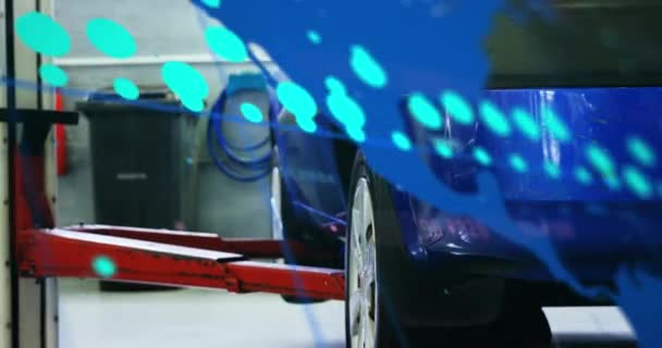Анімація Графіків Карти Цифри Над Підйомом Збирання Автомобіля Ремонту Гаражі — стокове відео