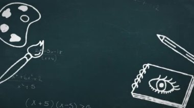Sanat simgelerinin animasyonu ve siyah arkaplan üzerinde matematiksel veri işleme. Küresel eğitim, sanat, bilgisayar ve veri işleme kavramı dijital olarak oluşturulmuş video.