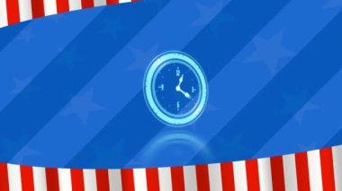 Amerikan bayrağı tasarımına karşı fotokopi alanı olan mavi arkaplan üzerindeki neon saat animasyonu. Amerikan bağımsızlık kavramı