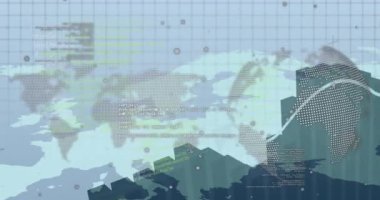 Finansal veri işleme ve dünya haritasının animasyonu. Küresel iş, finans, ağlar, hesaplama ve veri işleme kavramı dijital olarak oluşturulmuş video.