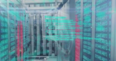 Bilgisayar sunucuları üzerinden asma kilit ve veri işleme animasyonları. Küresel spor, iş, finans, bilgisayar ve veri işleme kavramı dijital olarak oluşturulmuş video.