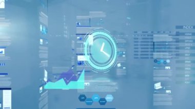 Grafikler, metinler, soyut arkaplan üzerinden dijital saatin animasyonu. Dijital bileşik, çoklu pozlama, rapor, iş, zaman, borsa ve teknoloji kavramı.