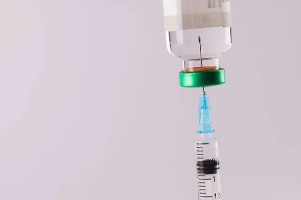 Syringe Filling Vial Clear Liquid Insulin White Background Copy Space — Stock Photo, Image