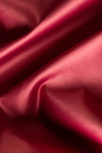 Gros Plan Tissu Satiné Rouge Uni Avec Plis Espace Copie — Photo