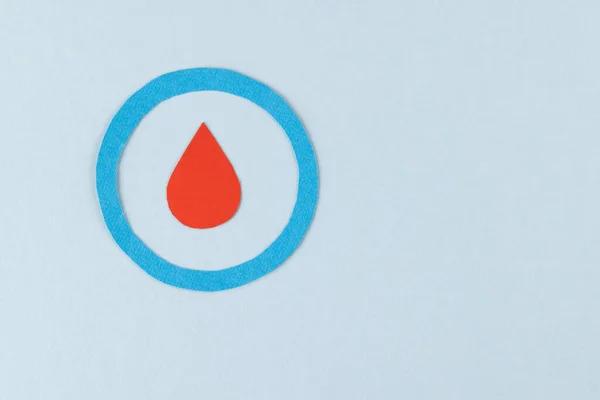 Vércsepp Kék Gyűrűben Kék Háttérrel Fénymásolási Hellyel Vércukorszint Cukorbetegség Egészségtudatosság — Stock Fotó
