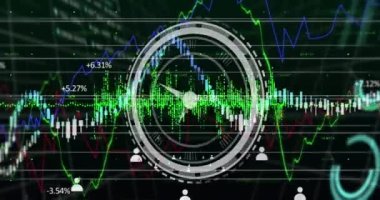 Kapsam taraması ve şebeke üzerinde finansal veri işleme animasyonu. Küresel finans, iş, bilgisayar ve veri işleme kavramı dijital olarak oluşturulmuş video.
