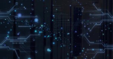 Parlayan mavi noktaların animasyonu ve siyah arka planda mikro işlemci bağlantıları. Bilgisayar arayüzü ve iş teknolojisi kavramı