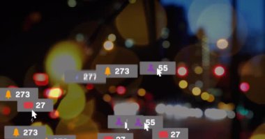 Bulanık şehir trafiği karşısında yüzen sosyal medya simgelerinin canlandırılması. Sosyal medya ağı ve iş teknolojisi kavramı