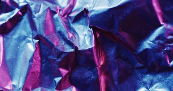 Крупним Планом Блакитний Зім Ятий Шматок Паперу Повільному Русі Текстура — стокове відео