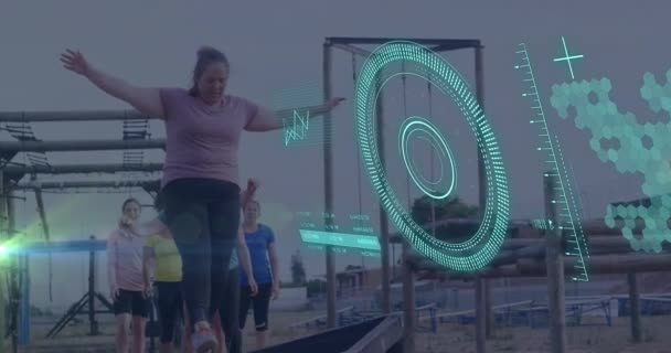Animation Der Datenverarbeitung Über Verschiedene Frauen Beim Hindernislauf Globales Sport — Stockvideo