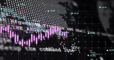 Dünya haritasında kara zemin üzerinde veri işleme animasyonu. Küresel dijital arayüz, veri işleme ve bağlantılar konsepti dijital olarak oluşturulmuş video.