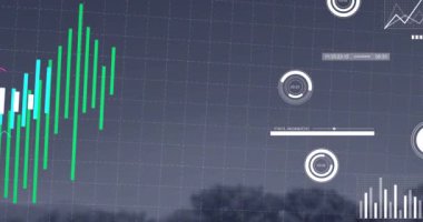 Mali veriler şeffaf bir arkaplanda işleniyor. Video oyunu arayüzü ve teknoloji kavramı.