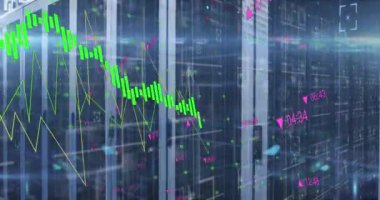 Bilgisayar sunucuları üzerinden finansal veri işleme animasyonu. Küresel bulut hesaplama ve veri işleme kavramı dijital olarak oluşturulmuş video.