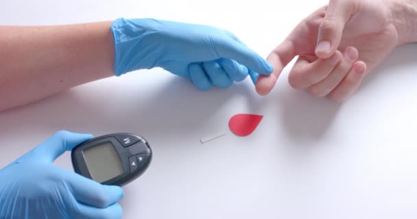 Hands Caucasian Doctor Patient Checking Blood Sugar Level Glucometer Slow — Stock Video