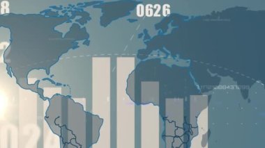 Gri arkaplandaki dünya haritasına karşı değişen numaraların ve istatistiksel veri işlemenin animasyonu. Küresel ağ ve iş veri teknolojisi kavramı