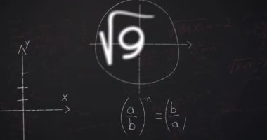 Matematiksel denklemlerin animasyonu ve siyah arkaplana karşı diyagramlar. Dijital olarak üretilen hologram, illüstrasyon, çözümler, toplamlar, teorem, soyut ve eğitim kavramı.