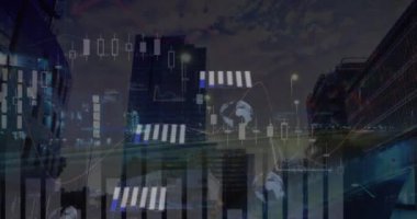 Grafiklerin, kürelerin, bilgisayar dilinin, binalara karşı hızlandırılmış araçların animasyonu. Dijital bileşik, çoklu pozlama, rapor, iş dünyası, küreselleşme, mimari, kodlama, teknoloji.