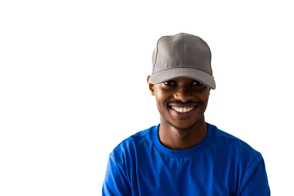 Afro Amerikaanse Man Met Blauw Shirt Grijze Pet Met Kopieerruimte — Stockfoto
