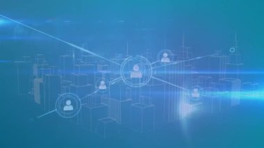 Mavi zemin üzerinde dönen 3d şehir modeli üzerinde profil ve ışık yolları ağının animasyonu. Küresel ağ ve mimari mühendislik teknolojisi kavramı