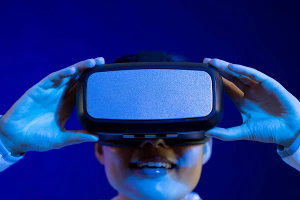 Portrait Asian Woman Holding Headset Studio Blue Light Virtual Reality — Stock Photo, Image