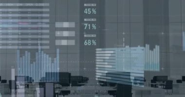 Ofis masalarının üzerinde bilgisayarlarla finansal veri işleme animasyonu. Küresel iş, finans, iletişim ve dijital arayüz kavramı dijital olarak oluşturulmuş video.