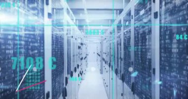 Bilgisayar sunucu odasındaki şebeke üzerinden istatistiksel veri işleme animasyonu. Bilgisayar arayüzü ve iş veri depolama teknolojisi kavramı