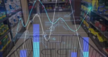 Alışveriş arabasında finansal veri işleme animasyonu. Küresel iş, finans, hesaplama ve veri işleme kavramı dijital olarak oluşturulmuş video.