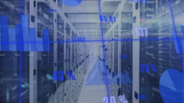 Bilgisayar sunucu odasındaki şebeke üzerinden istatistiksel veri işleme animasyonu. Bilgisayar arayüzü ve iş veri depolama teknolojisi kavramı