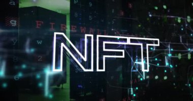 Nft metninin bilgisayar sunucuları üzerinden canlandırılması. Küresel kripto para birimi, dijital arayüz, bulut hesaplama ve veri işleme konsepti dijital olarak oluşturulmuş video.