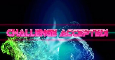 Siyah zemin üzerinde mavi ve yeşil parlayan dijital dalgalar üzerinde meydan okumanın animasyonu. Video oyunu arayüzü teknolojisi kavramı