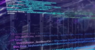 Bilgisayar sunucu odasına karşı veri işleme ve mozaik karelerin animasyonu. Bilgisayar arayüzü ve iş veri depolama teknolojisi kavramı