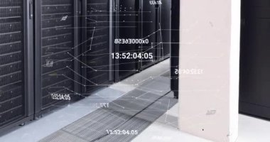 Bilgisayar sunucu odasındaki bağlantılar ve veri işleme ağının animasyonu. Bilgisayar arayüzü ve iş veri depolama teknolojisi kavramı