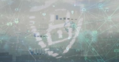 Şehrin üzerinde asma kilit ve veri işleme animasyonu. Dijital olarak oluşturulmuş küresel çevrimiçi güvenlik, bağlantılar, hesaplama ve veri işleme kavramı.