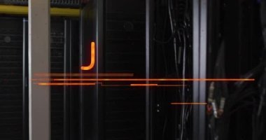 Bir bilgisayar sunucusunun kapatılmasına karşı tehlike mesajlaşması. Siber güvenlik ve iş veri depolama teknolojisi kavramı